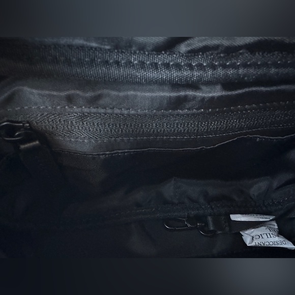 NWOT - Monos Metro Sling in Black Nylon - Picture 6 of 8